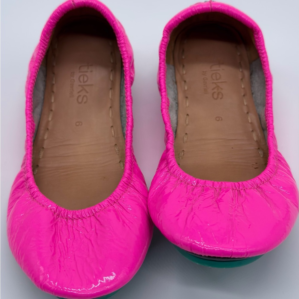 Tieks Vibrant Pink Ballet Flats